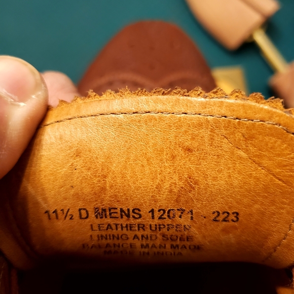 Florsheim - Goodyear Welted - RUST Veblen long wing derby/blucher. - Picture 3 of 8